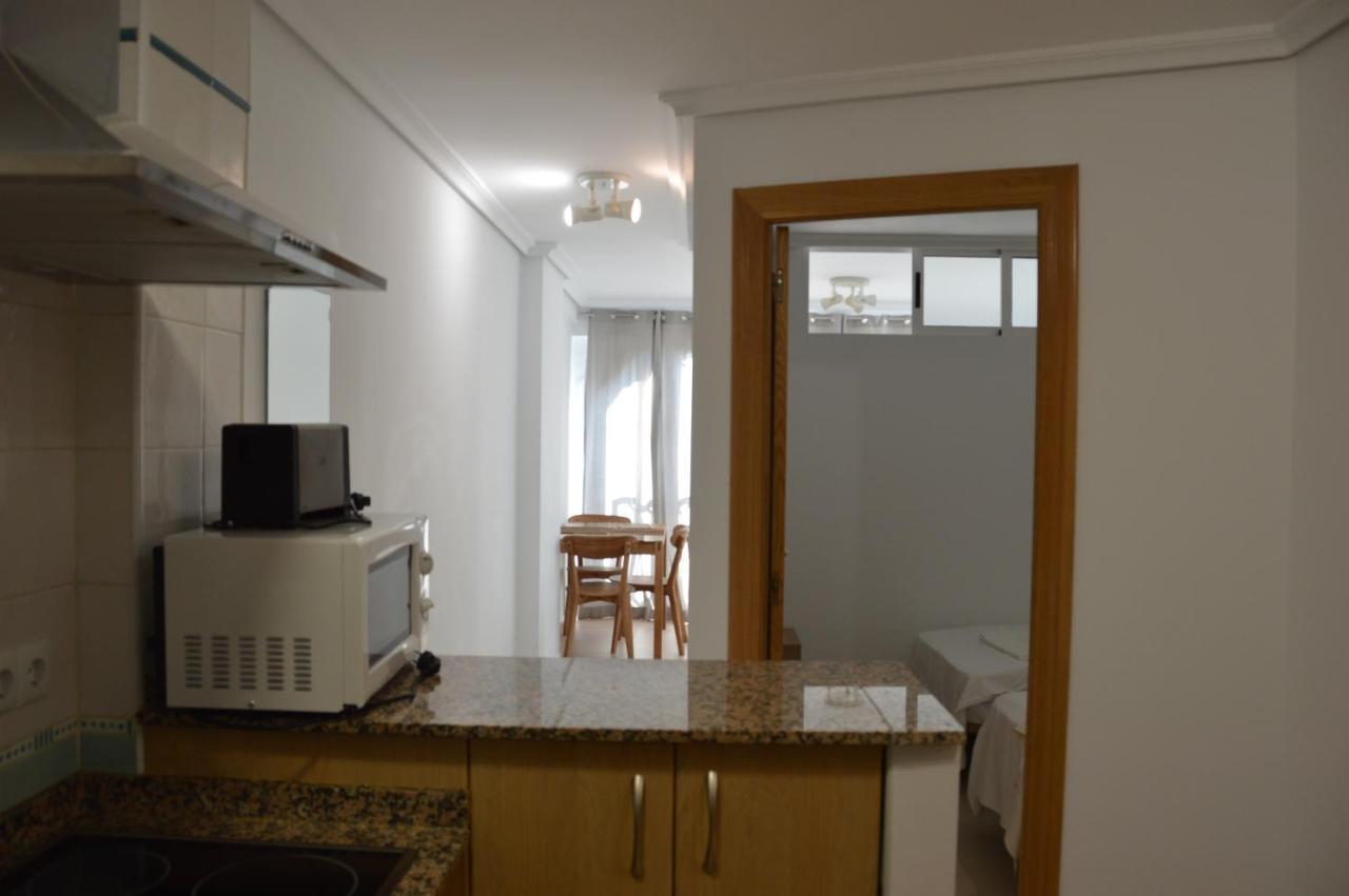 Apts Ara With Pool Benidorm Exterior photo