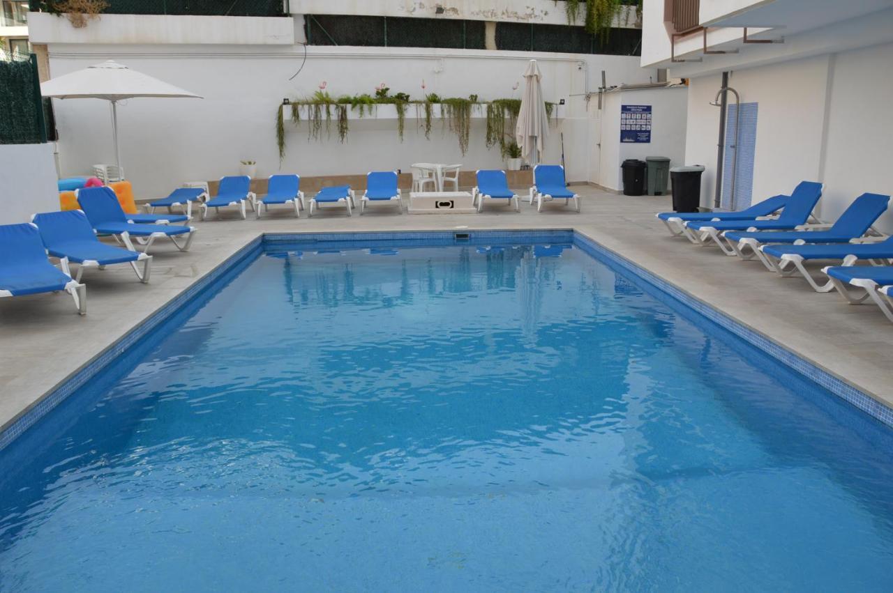 Apts Ara With Pool Benidorm Exterior photo